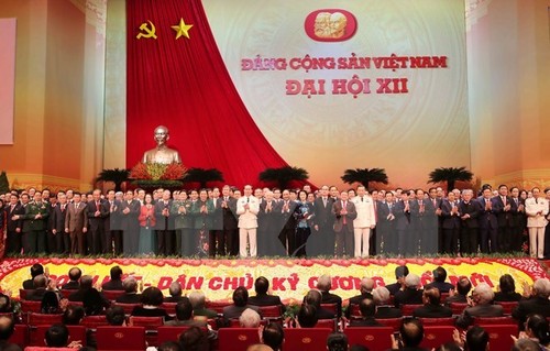 Party Congress: New Politburo members announced - ảnh 1